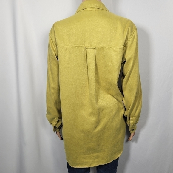 Chico's Faux Suede Light Green Womens Full Button Over Shirt in a Size 2 (L/12) - Picture 7 of 14